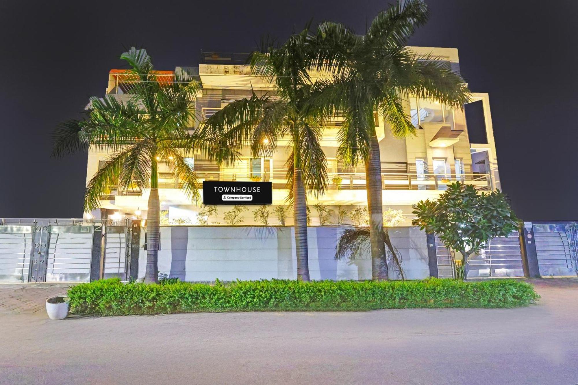 Townhouse Sector 49 Sohna Road Ξενοδοχείο Γκουργκάον Εξωτερικό φωτογραφία